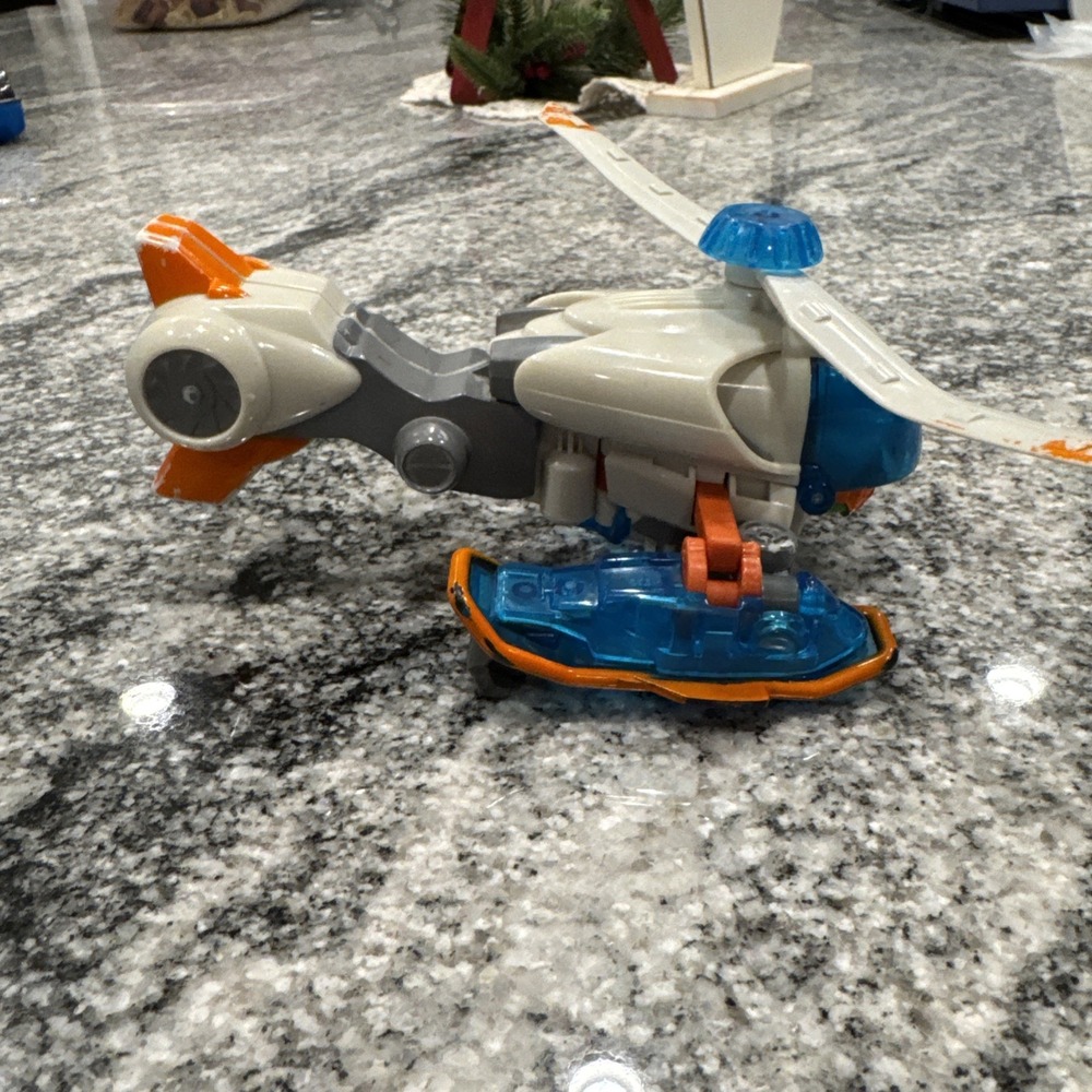 TRANSFORMERS Rescue Bots‎ BLADES The Copter-Bot  Energize Series 2013 #28 - Picture 4 of 10